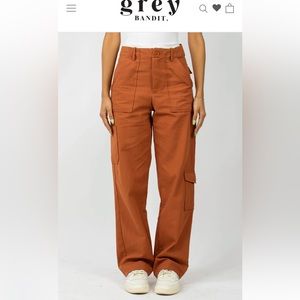 Women’s cargo linen pants